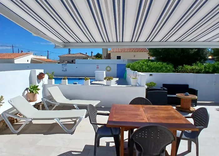 Tramontana بيت للعطل *